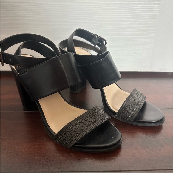 Size 10 Nine West Women’s Black Pinto Heels Pumps Strappy Sandals - Picture 5 of 7